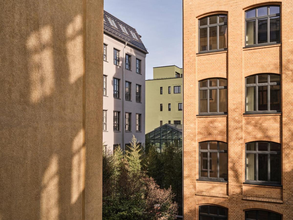 Sly Berlin Hotell Exteriör bild Residential buildings in Berlin